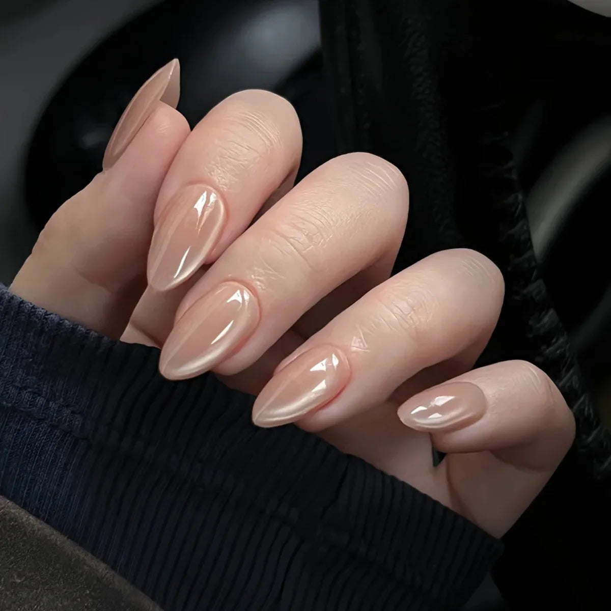 Aurora Glow – Nude Pink Ombré Press-On Nails