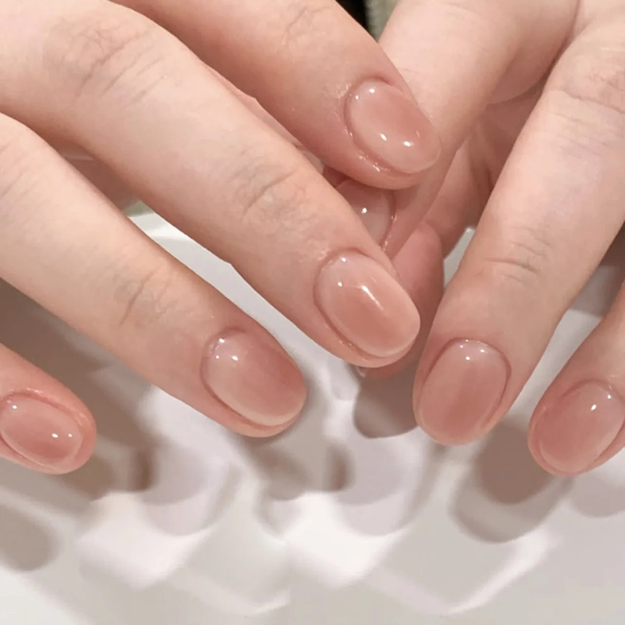 Aurora Glow – Nude Pink Ombré Press-On Nails