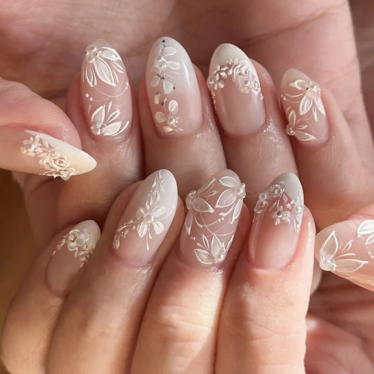 Aurora Glow – Nude Pink Ombré Press-On Nails