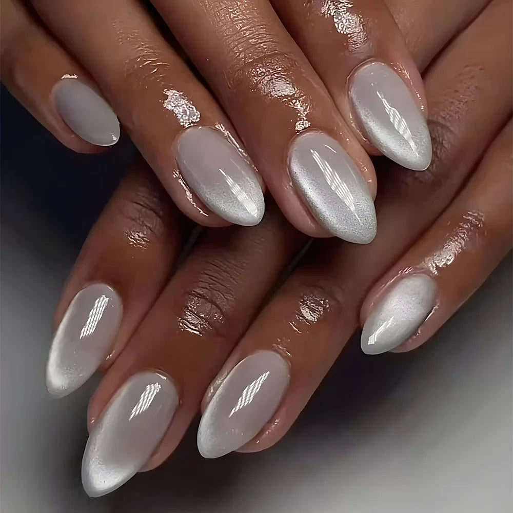 Aurora Glow – Nude Pink Ombré Press-On Nails