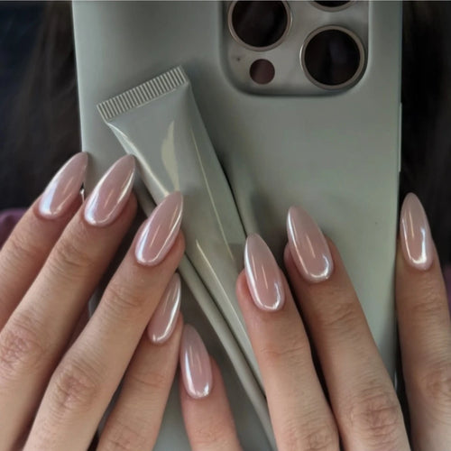Aurora Glow – Nude Pink Ombré Press-On Nails
